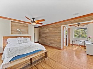 781 Mesa Dr, Camarillo, CA 93010