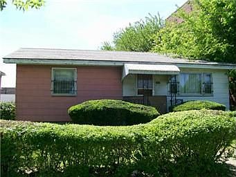 2nd image of 1310 Paseo Blvd