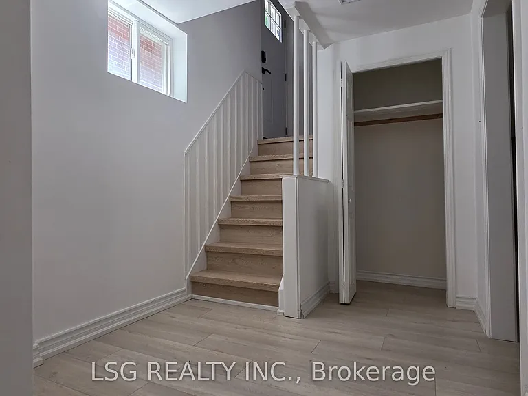 81 Norgrove Cres — Photo 34