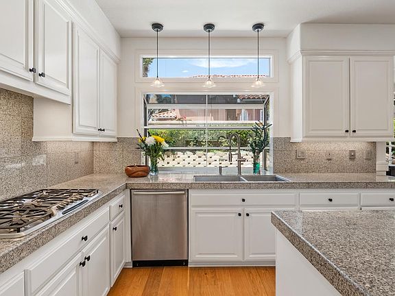 4th image of 5078 McGill Way