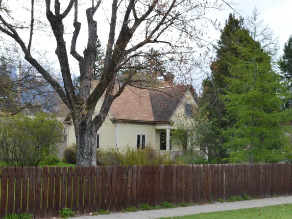 733 4th Ave W, Columbia Falls, MT 59912