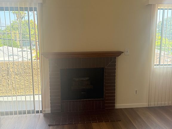 4th image of 17149 Chatsworth St #205