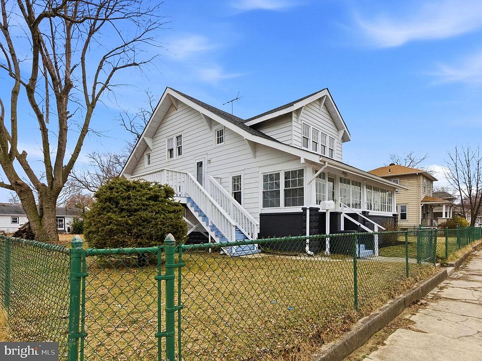 1st image of 38 Elvin Ave
