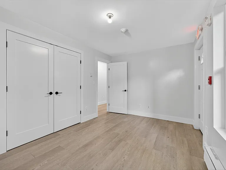 12 N Church St #1 — Photo 5