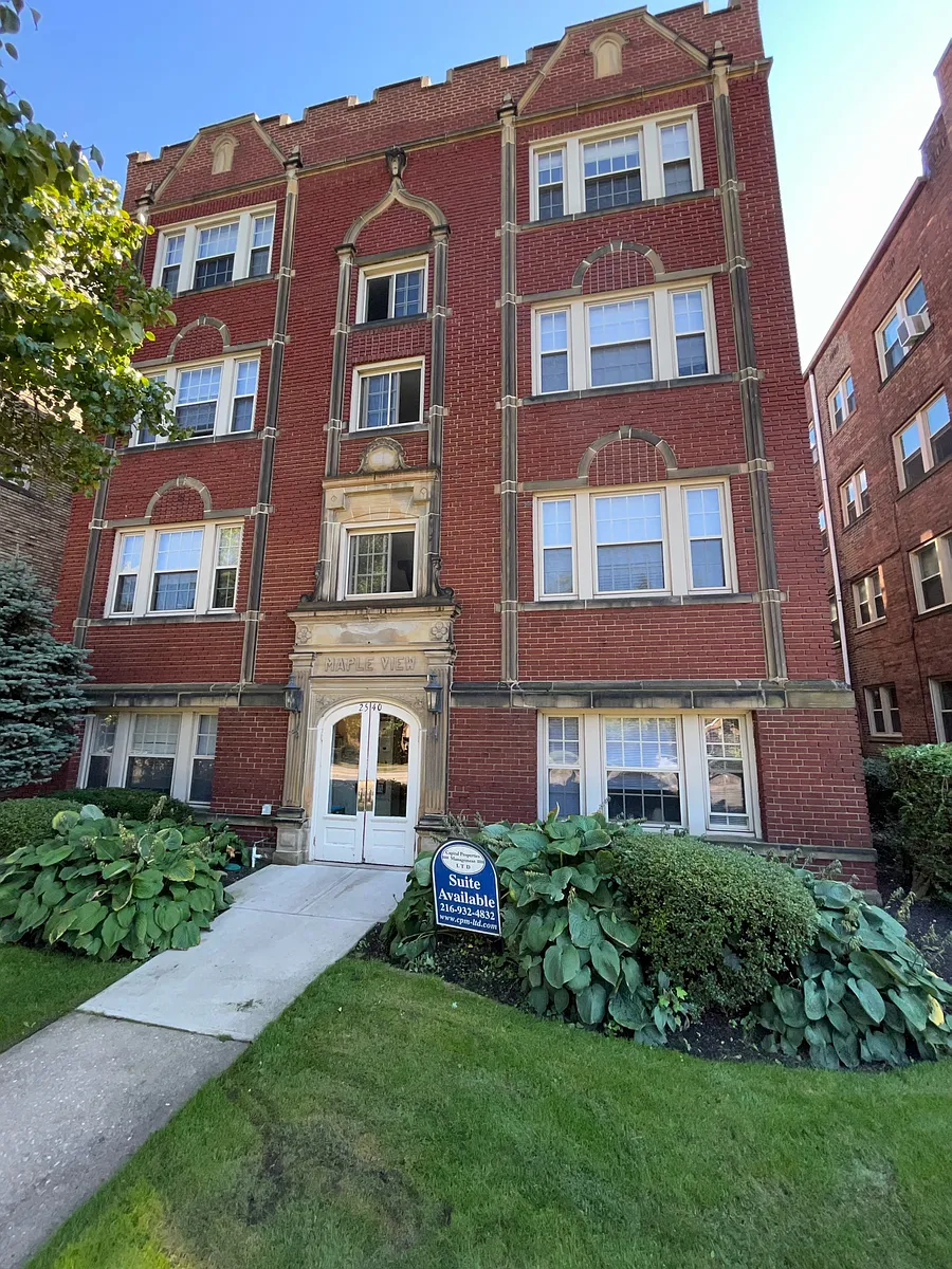 Mapleview Building 1 - Mapleview Apartments