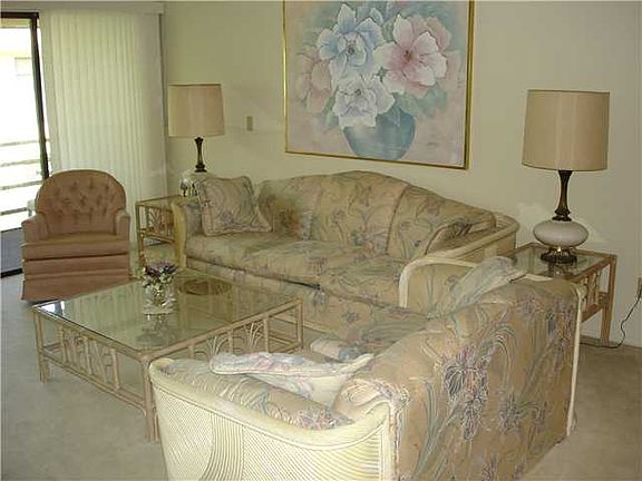 2nd image of 400 18th St Unit 1-16