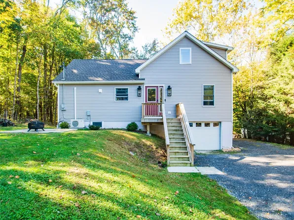 7 Phillips Road, Poughkeepsie, NY 12603