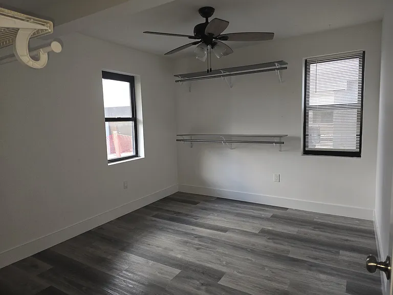 335 Mallory Ave #2 — Photo 10