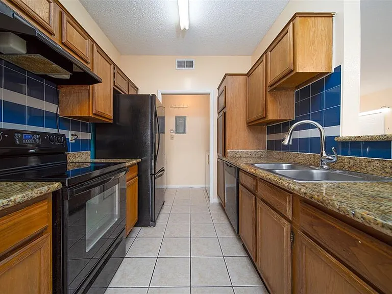 8293 Sands Point Dr #185 — Photo 8