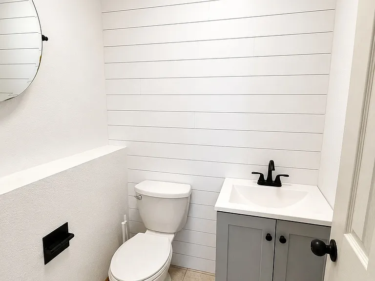 1168 Olson Ave — Photo 6