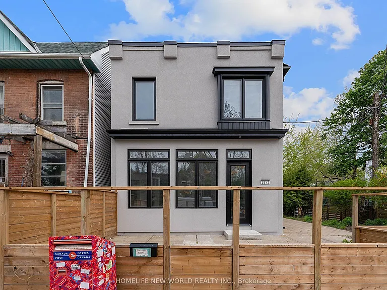 1842 Dundas St E — Photo 2