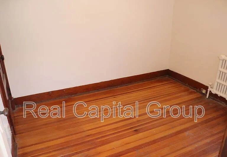 69 Lexington Ave #2 — Photo 11