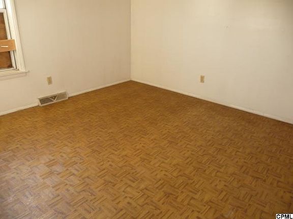 5th image of 810 Maplewood Ave