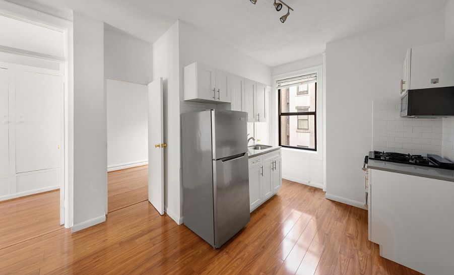 1st image of 217 Thompson St #36