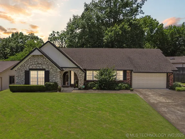 8210 S Oswego Ave, Tulsa, OK 74137