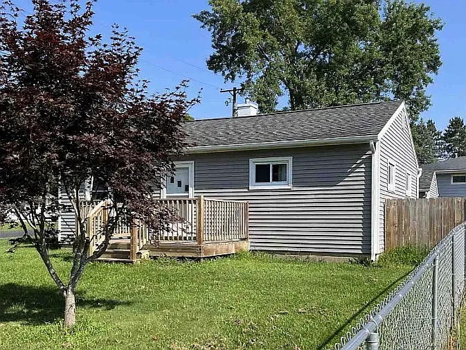 601 Golden Ave — Photo 11