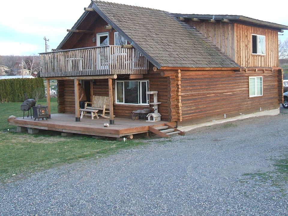 1st image of 24 Lakeview Dr