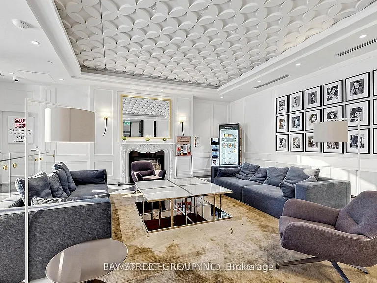 955 Bay St #1710 — Photo 12