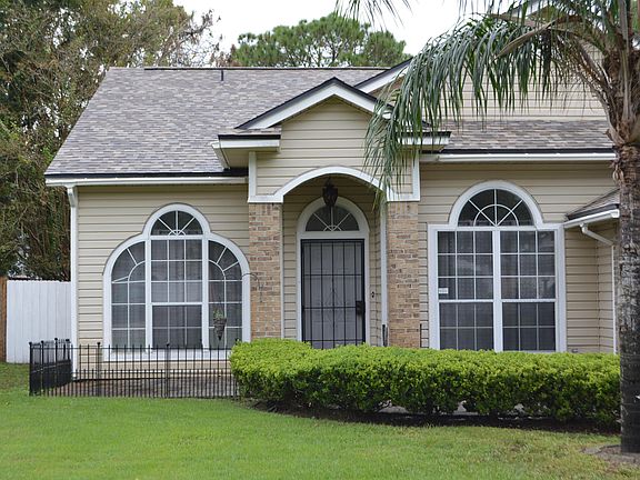 2nd image of 2151 Saint Martins Dr W