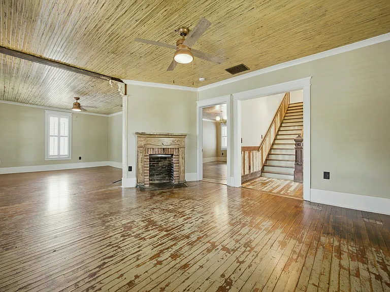 185 W Moreno St — Photo 12