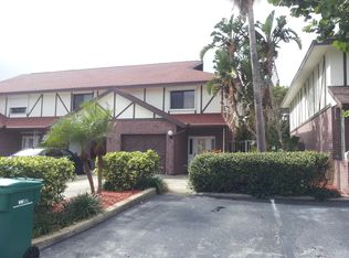 2418 Carriage Ct, Indialantic, FL 32903