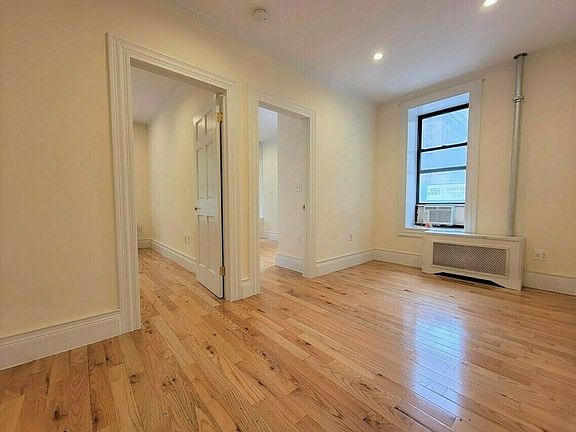 3rd image of 175 Lexington Ave APT 2N