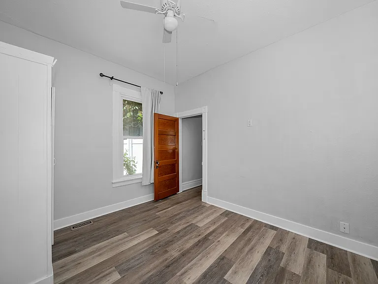 508 E 9th Ave — Photo 18