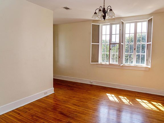 Dining room with office nook to the left