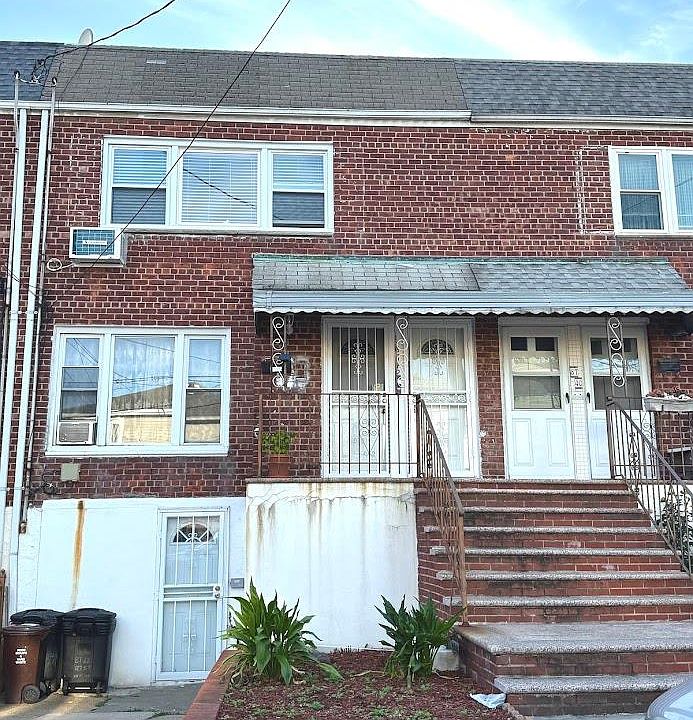 1st image of 8742 127th Street
