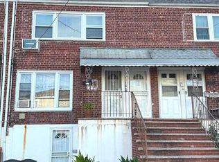 8742 127th St, Richmond Hill, NY 11418
