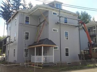 691 Elm St #2, Woonsocket, RI 02895