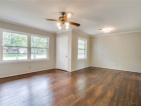 3rd image of 6237 Kentwood Pl