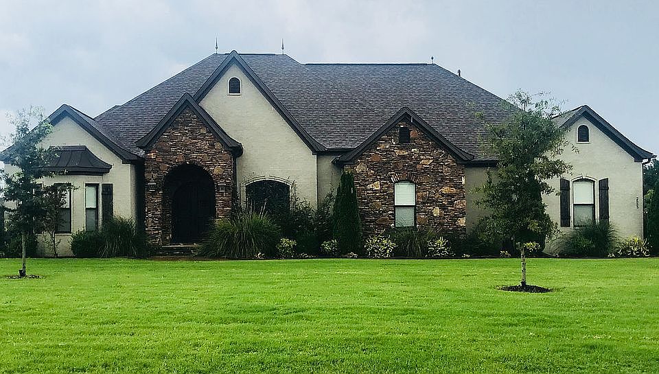 1st image of 2555 Harbelle Dr