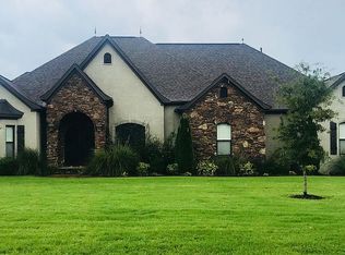 2555 Harbelle Dr, Conway, AR 72034