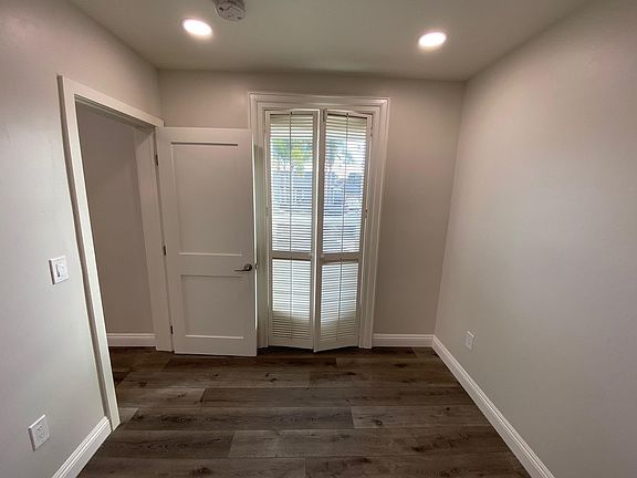 5th image of 113 Otis St #2
