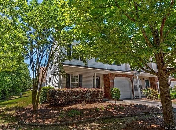 2nd image of 11220 Blake Port Ct #11220