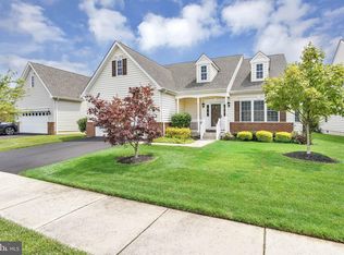 3 Devalinder Dr, Newark, DE 19702