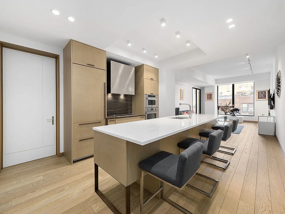 1st image of 90 Lexington Ave APT 5B