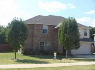 323 Crosscreek Dr, Wylie, TX 75098