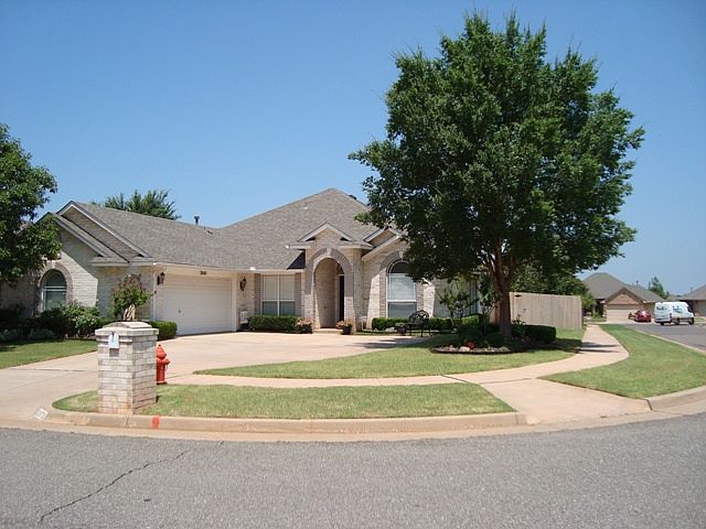 1st image of 2801 NW 168th Ter