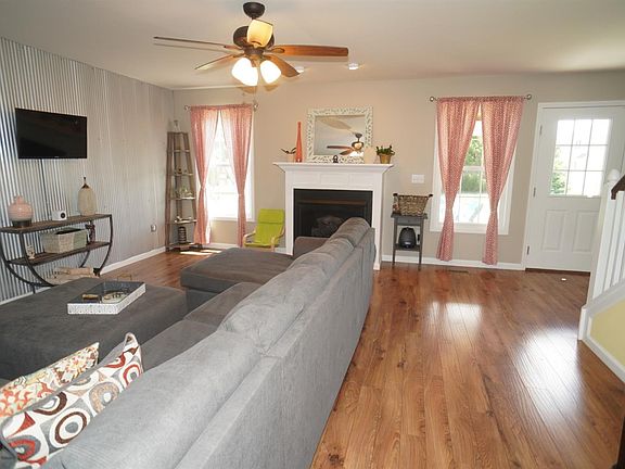 3rd image of 348 Charles Pl Lot 149