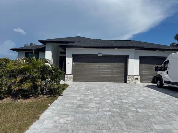 9262 Genesee St, Port Charlotte, FL 33981