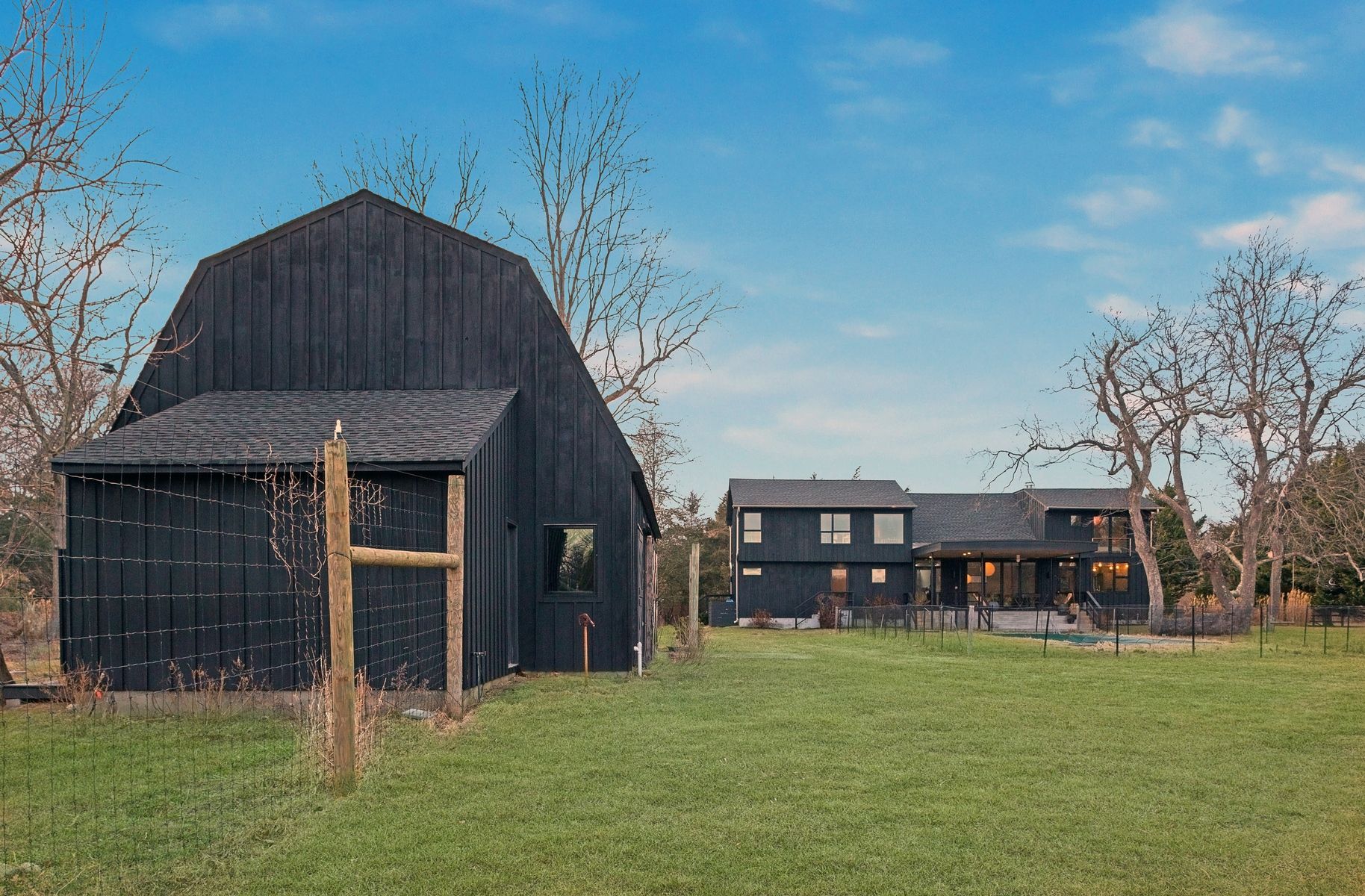 26 Talmage Farm Ln, East Hampton, NY 11937 Out East