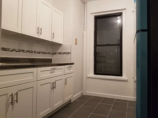 Rented by Bruma Realty LLC | media 25