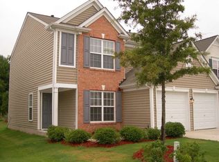 2047 Groundwater Pl, Raleigh, NC 27610