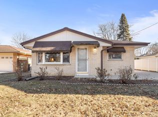 1000 S 120th St, West Allis, WI 53214