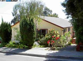 Leona Dr, Hayward, CA 94542