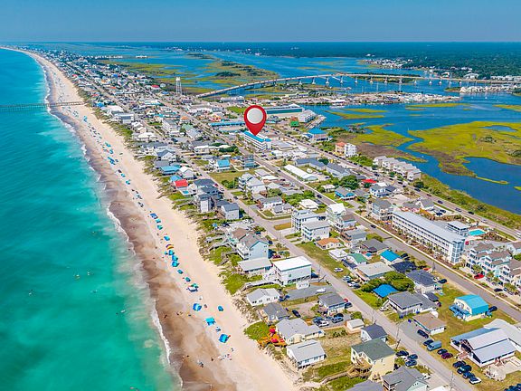 3rd image of 305 N Topsail Dr #25