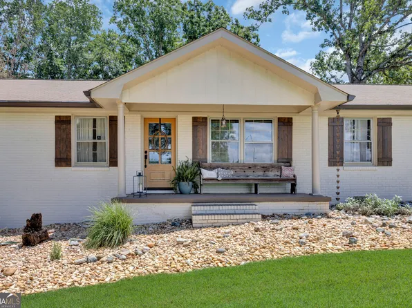 1675 Alcovy Trestle Rd, Social Circle, GA 30025