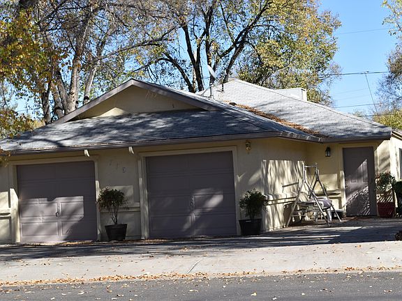 2nd image of 719 Lincoln Ave
